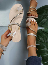 Flache Sandalen mit Strass-Dekor